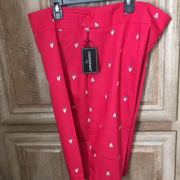 New With Tags Shorts (Women’s Plus Size) Sailboats - Picture 4 of 13